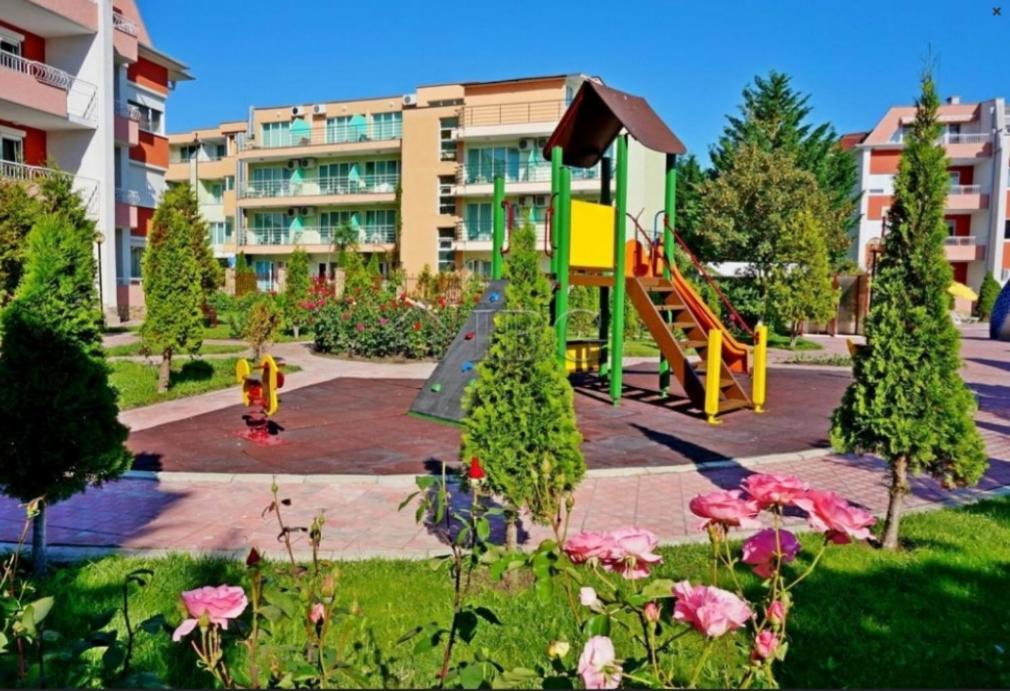Sunny Fort Private Apartment Napospart Kültér fotó