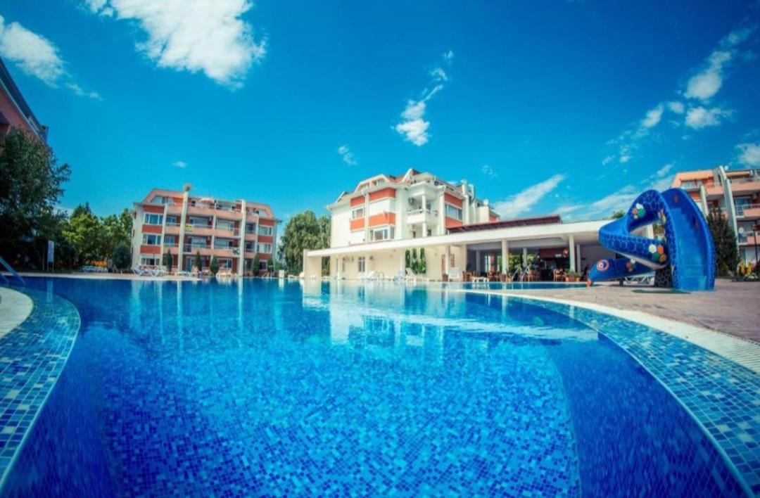 Sunny Fort Private Apartment Napospart Kültér fotó